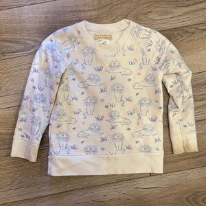 The Beaufort Bonnet Company Kids Cream and Blue Alligator Print Sweatshirt